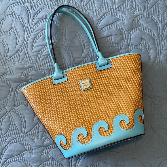 Dooney & Bourke Handbags - Dooney & Bourke Atlantic Wave Tote